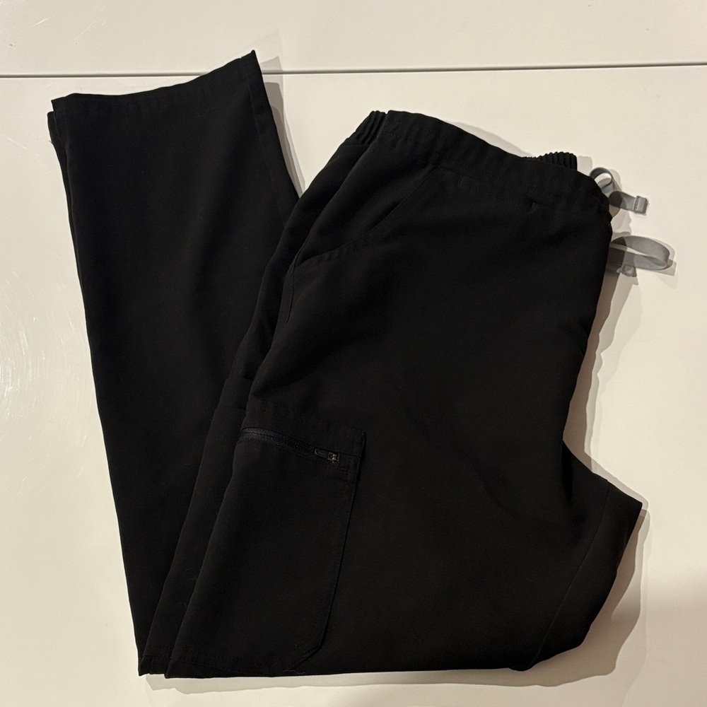 FIGS Yola Skinny Scrub Pant